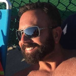 Meet your Posher, Claudio